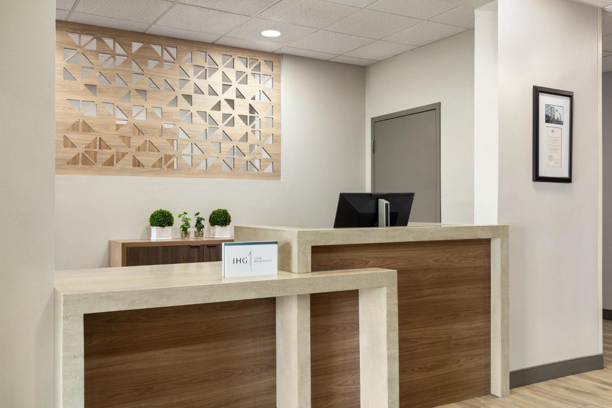 Candlewood Suites Tuscaloosa By Ihg Buitenkant foto